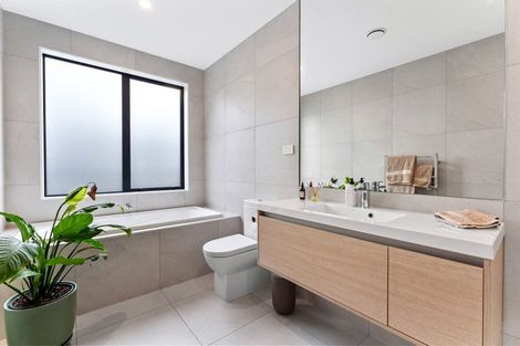 Photo of property in 7 Onekura Street, Red Beach, 0932