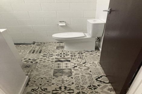 Photo of property in 3 Westmere Place, Takaro, Palmerston North, 4412