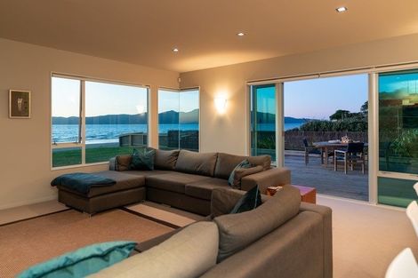 Photo of property in 45 Wharemauku Road, Raumati Beach, Paraparaumu, 5032