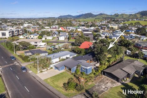 Photo of property in 102 Dillon Street, Waihi Beach, 3611