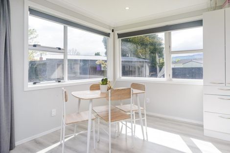 Photo of property in 42 Lincoln Street, Ashhurst, 4810