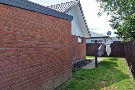 Photo of property in 7 Farm Lane, Parklands, Christchurch, 8083