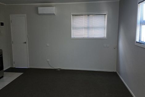Photo of property in 14 Everard Avenue, Army Bay, Whangaparaoa, 0930