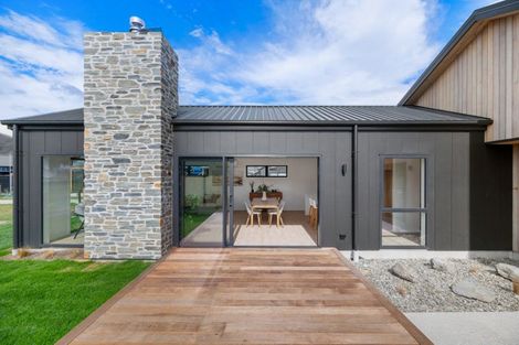 Photo of property in 119 Wooing Tree Avenue, Cromwell, 9310