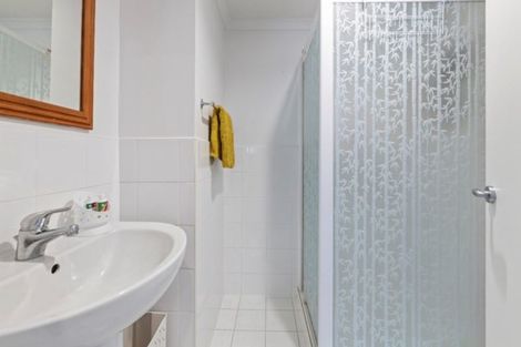 Photo of property in The Rennaissance, 4i/18 Ronwood Avenue, Manukau, Auckland, 2104