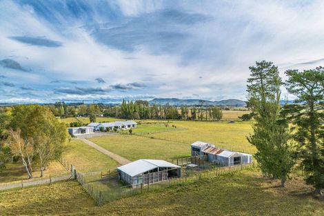 Photo of property in 470 Porangahau Road, Waipukurau, 4282