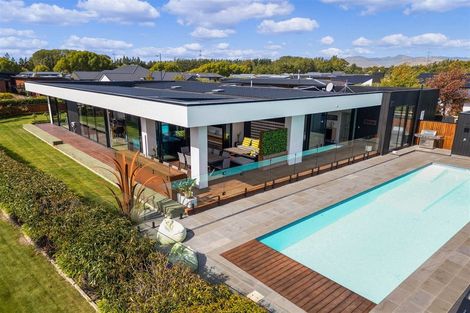 Photo of property in 2 Mersham Drive, Prebbleton, 7604