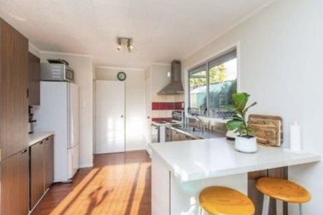 Photo of property in 58 Parrs Cross Road, Henderson, Auckland, 0612