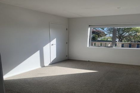 Photo of property in 8 Lavender Close, Spotswood, New Plymouth, 4310