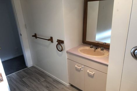 Photo of property in 2 Birkhall Grove, Strathmore Park, Wellington, 6022