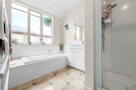 Photo of property in 394 Peachgrove Road, Fairfield, Hamilton, 3214