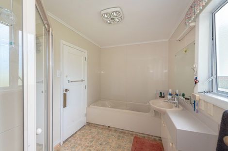 Photo of property in 26 Valley Terrace, Hamilton Central, Hamilton, 3204