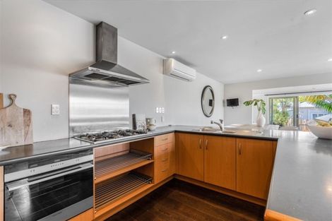Photo of property in 173 Vauxhall Road, Narrow Neck, Auckland, 0624