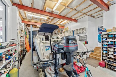 Photo of property in 4 Kookaburra Drive, Tawharanui Peninsula, Warkworth, 0986