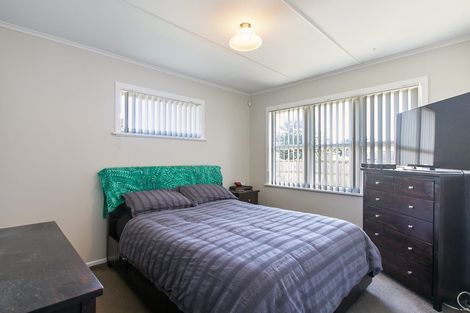 Photo of property in 14 Sandbrook Avenue, Otara, Auckland, 2023