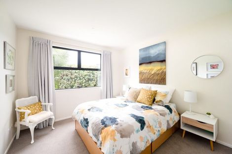 Photo of property in 1 Kirimoko Crescent, Wanaka, 9305