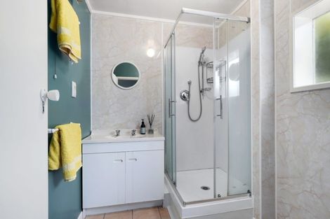 Photo of property in 114 Lake Crescent, Hamilton Lake, Hamilton, 3204