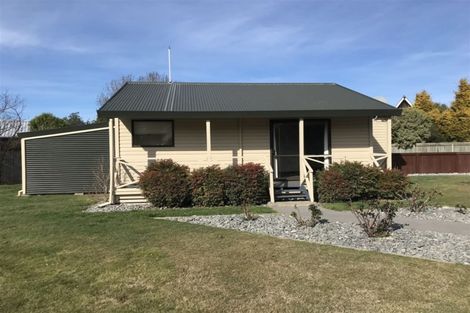 Photo of property in 2 School Lane, Kirwee, Darfield, 7571