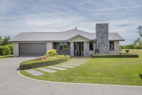 Photo of property in 22 Tunbridge Wells, Ohau, Levin, 5570