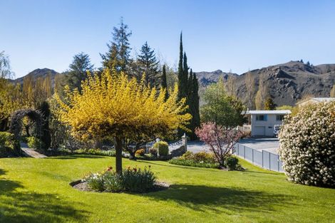 Photo of property in 10 Old Bridge Road, Bridge Hill, Alexandra, 9320