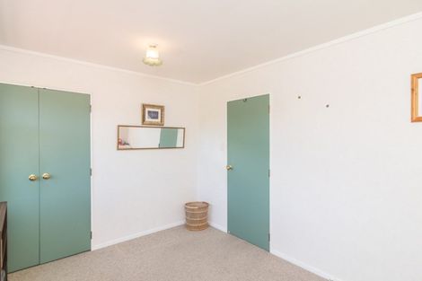 Photo of property in 40 Belvedere Avenue, Waikanae, 5036