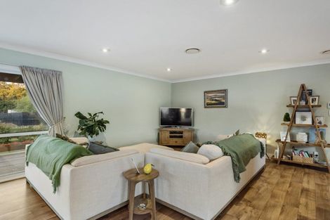 Photo of property in 974 Kahikatea Flat Road, Waitoki, Kaukapakapa, 0871