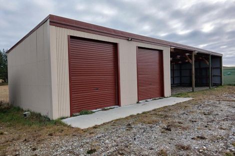 Photo of property in 35 Lauder-omakau Road, Omakau, 9376