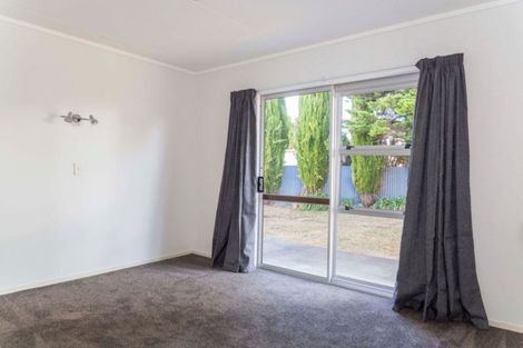 Photo of property in 17 Runciman Place, Dannevirke, 4930