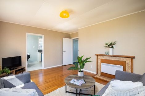 Photo of property in 11 Bedford Street, Fitzroy, New Plymouth, 4312