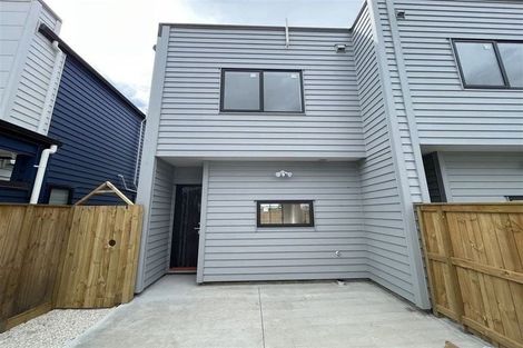 Photo of property in 11 Kaha Road, Takanini, 2110