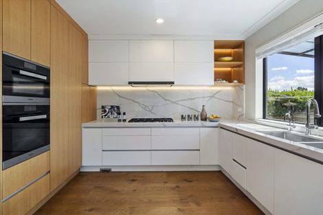 Photo of property in 17 Oak Bark Drive, Schnapper Rock, Auckland, 0632