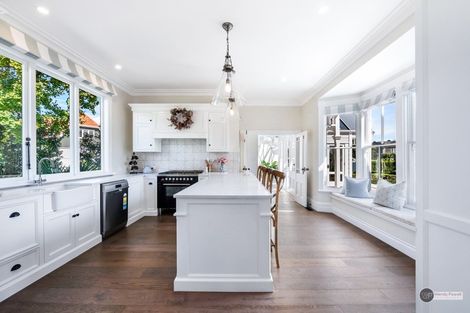 Photo of property in 176 Waterloo Road, Hutt Central, Lower Hutt, 5010