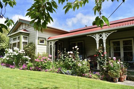 Photo of property in 27 Chester Street, Levin, 5510