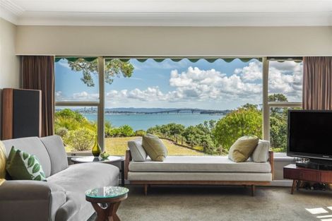 Photo of property in 92d Ngataringa Road, Devonport, Auckland, 0624