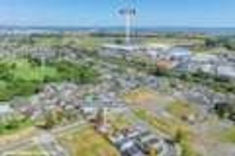 Photo of property in 15 Mayflower Close, Mangere East, Auckland, 2024