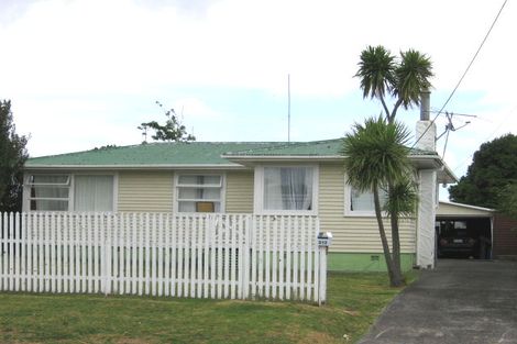 Photo of property in 312 Rangatira Road, Beach Haven, Auckland, 0626