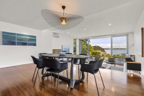 Photo of property in 5c Church Street, Devonport, Auckland, 0624