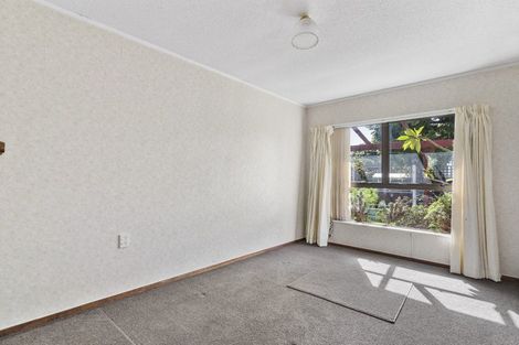 Photo of property in 8 Taihiki Road, Clarks Beach, 2122