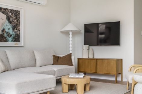 Photo of property in 3 Yozin Road, Swanson, 0612