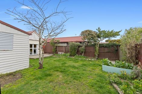 Photo of property in 2/76 Oram Avenue, New Brighton, Christchurch, 8061