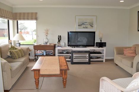 Photo of property in 4 Ian Peter Way, Otaki, 5512
