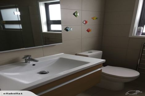 Photo of property in 16 Roberts Street, Martinborough, 5711