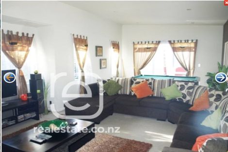 Photo of property in 657 Beach Road, Rothesay Bay, Auckland, 0630