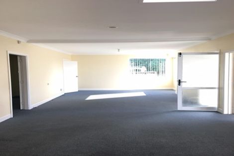 Photo of property in 14 Northcote Road, Takapuna, Auckland, 0622