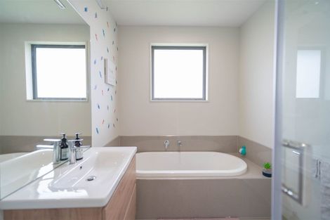 Photo of property in 35 Pounamu Drive, Te Anau, 9600