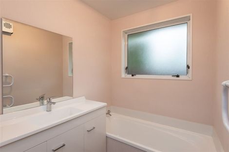 Photo of property in 3/25 Third Street, Belfast, Christchurch, 8051