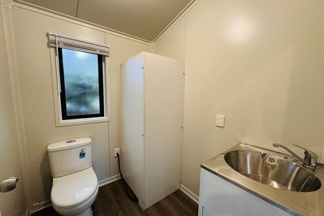 Photo of property in 67 Rhodes Drive, Kelvin Grove, Palmerston North, 4414