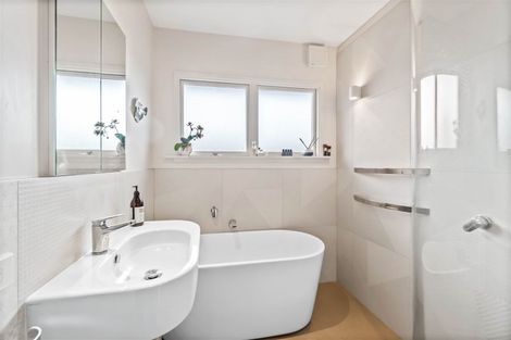 Photo of property in 11a Colombo Street, Cashmere, Christchurch, 8022