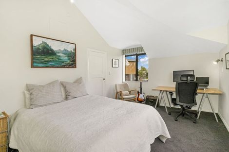 Photo of property in 88 Walmer Road, Point Chevalier, Auckland, 1022