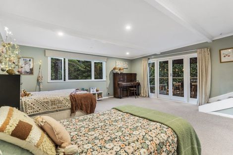 Photo of property in 6 Widdison Place, Whangamata, 3691